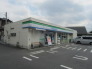 ファミリーマート羽村羽加美店  230m